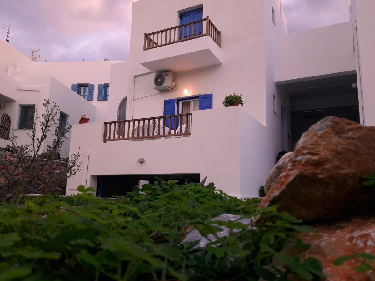 Larinaki'S Studios No3 Amorgos Exterior photo